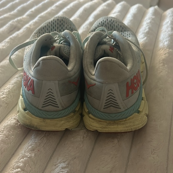 women’s blue hoka sneakers - Picture 4 of 7